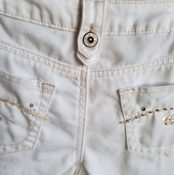 Limited Too White Denim Embroidered Cuffed Capri Pants - Picture 10 of 16